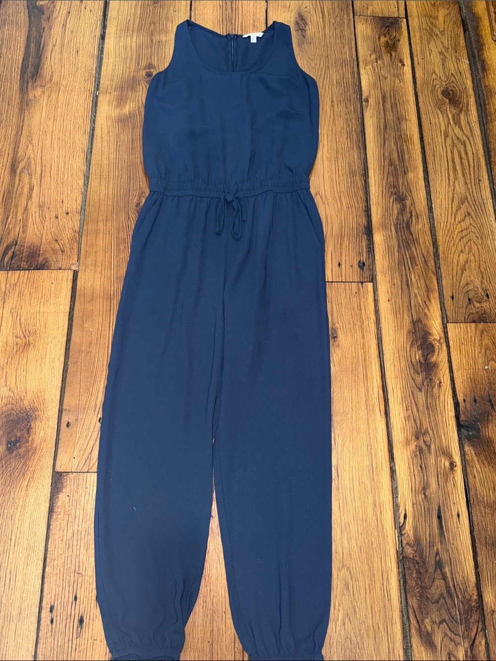 Cabi Solid Navy Sleeveless Flowy Drawstring Waist Jumpsuit • Pockets• Size Small